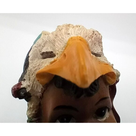 Native American Baby Wearing Eagle Headdress Feather 3.25 Inch Vintage Figurine - Picture 7 of 14